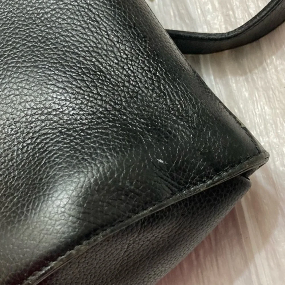 Coach RARE vintage black leather madison savoy bag made in Italy
